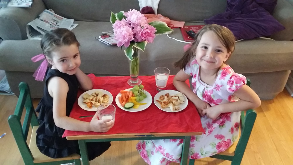 They were the fancy diners. I ended up the waiter. Sigh. 