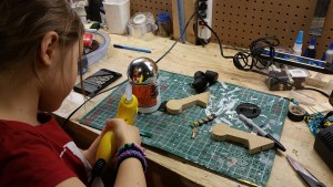 droid make kids craft hot glue